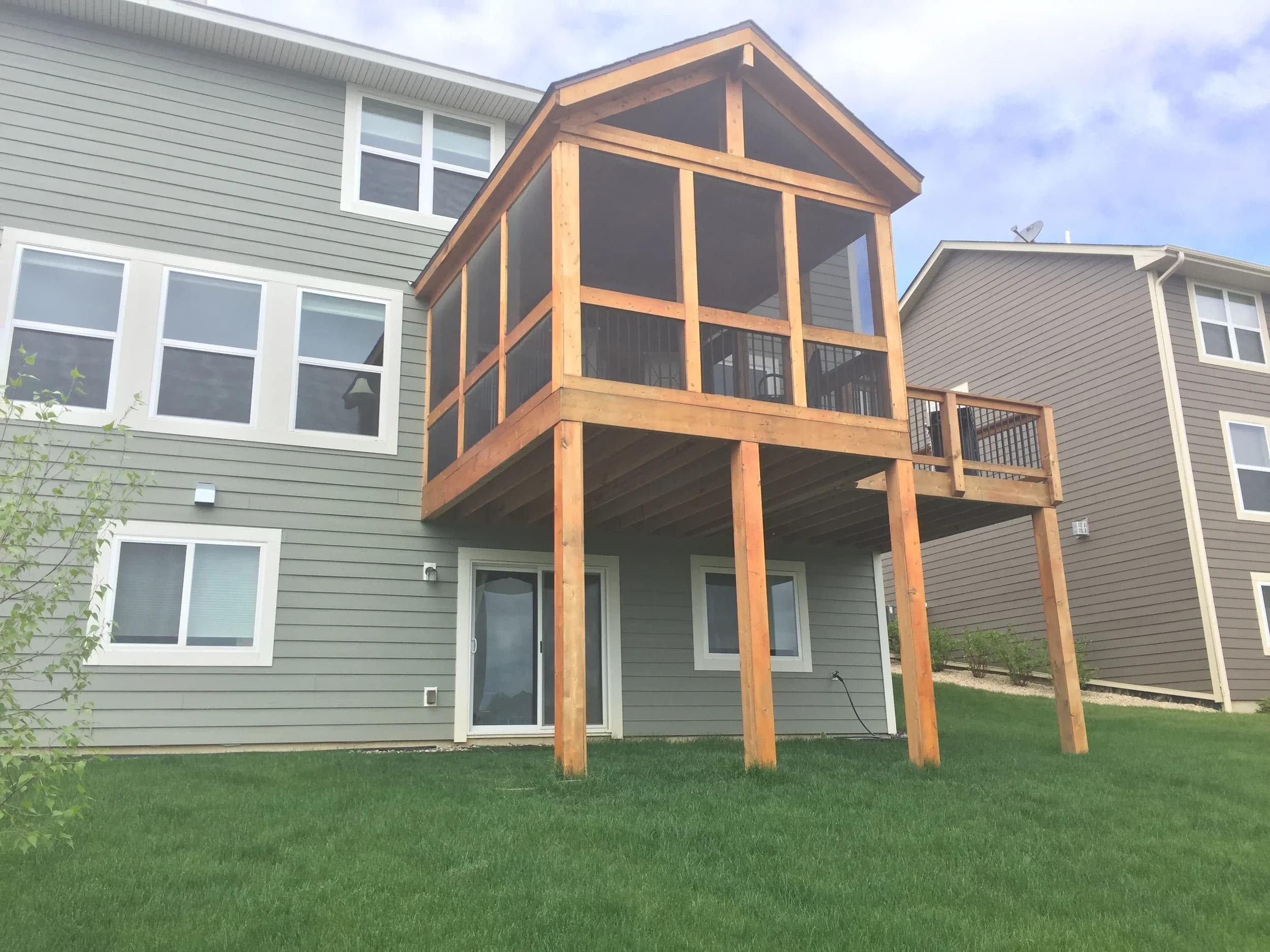 Deck refinishing in Chanhassen