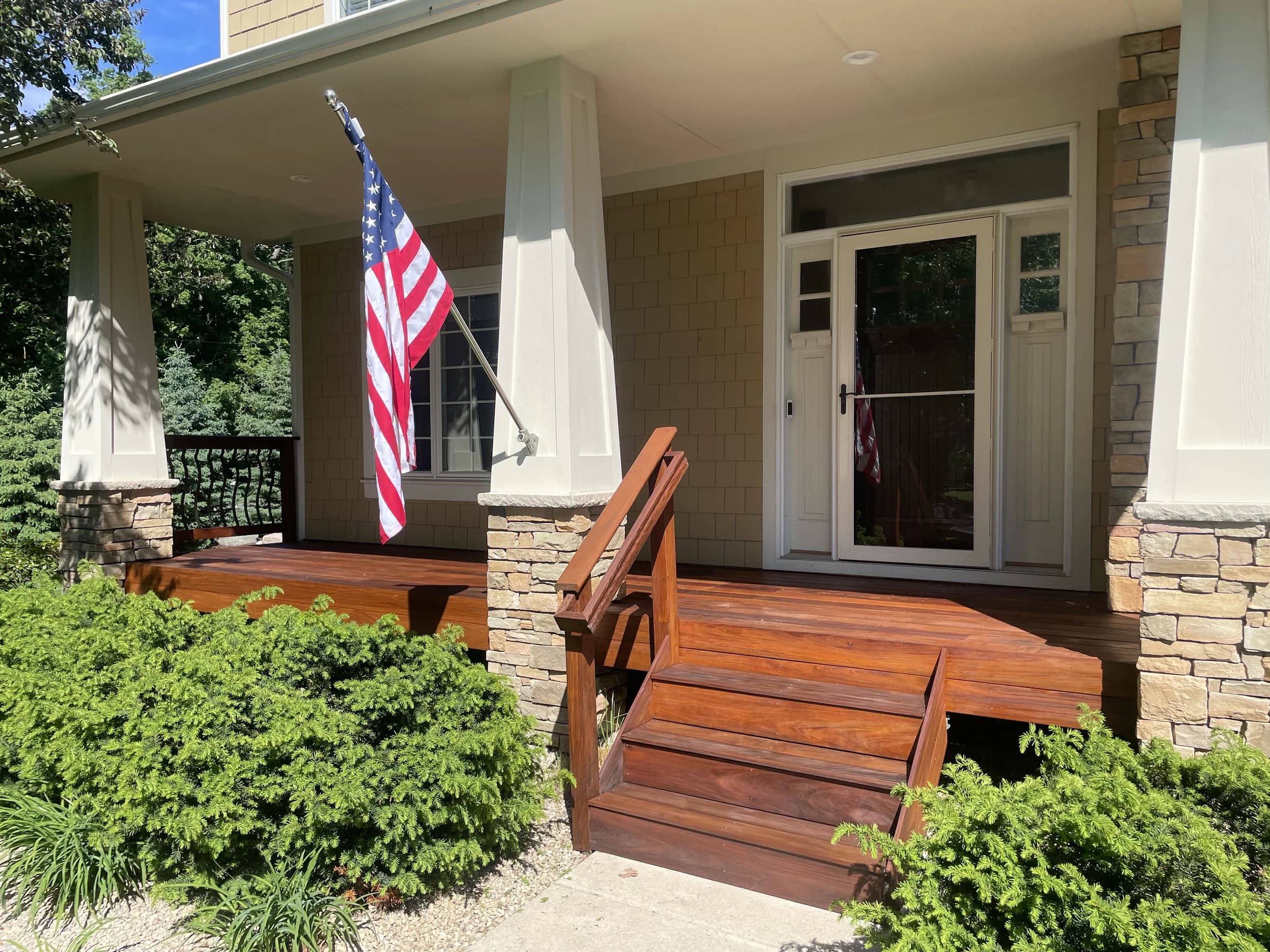 Deck refinishing in Excelsior